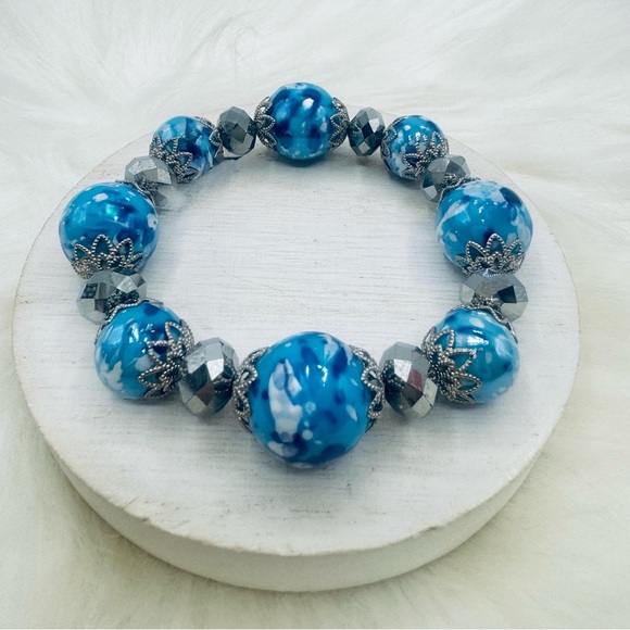 Large Beads Blue Statement Beaded Bracelet - Picture 2 of 5